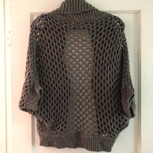 Yoon cozy large knit sweater, size xsmall - Picture 5 of 6